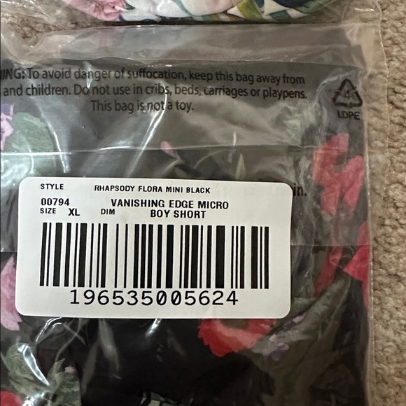 4 X Soma Vanishing Edge Microfiber Boy short, $72 value - Picture 4 of 6